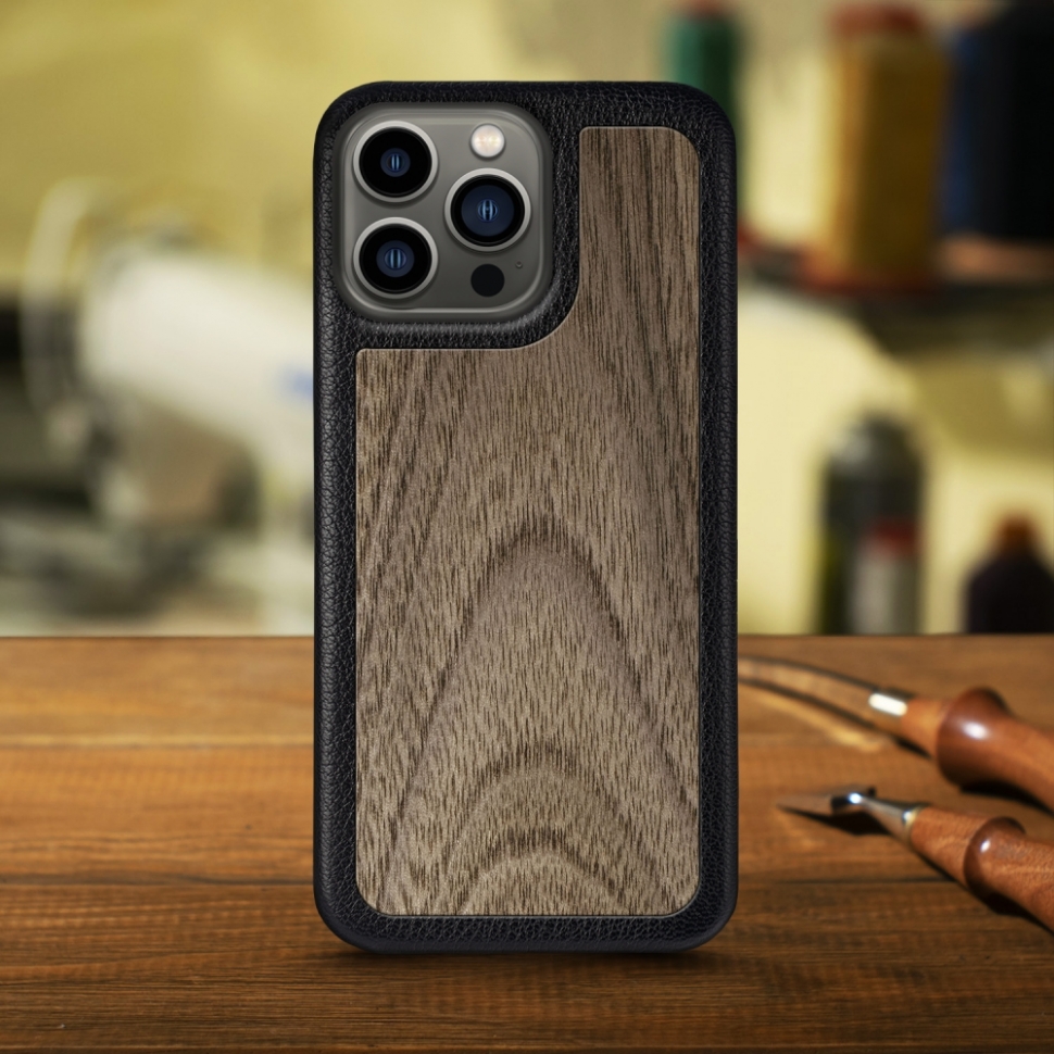 

Кожаная накладка Stenk WoodBacker для Apple iPhone 13 Pro Max Чёрная