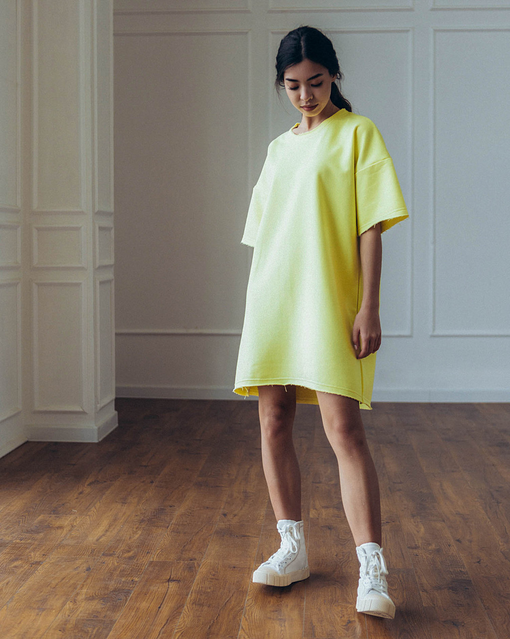 

Платье футболка женское летнее свободное желтое от бренда Тур, Платье футболка женское летнее свободное желтое от бренда Тур M