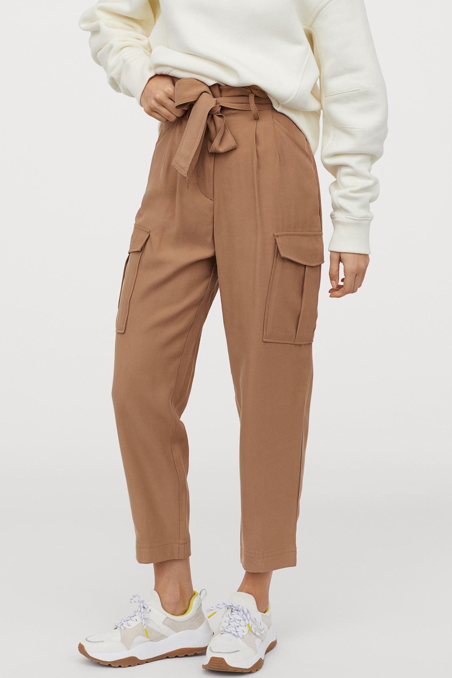 

Брюки H&M 40 Темно-бежевый 8511101RP7_Темно-бежевый