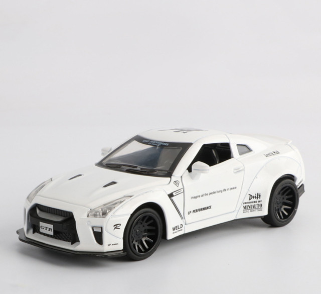 

Игрушечная машина Nissan GTR 7862 металлическая со звуковыми эффектами (Белый) АвтоПром