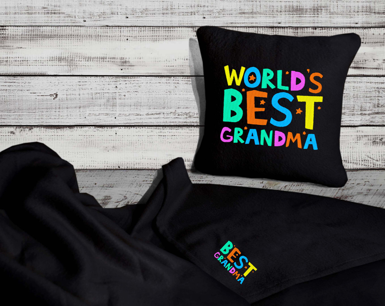 

Набор подушка и плед World's Best Grandma Черный (04)