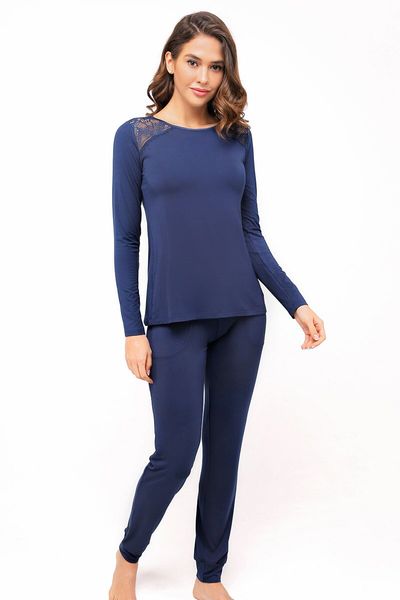 

Комплект джемпер+брюки из модала и кружева Anabel Arto  темно-синий 8157-6270+8157-6228, Комплект джемпер+брюки из модала и кружева Anabel Arto 42 темно-синий 8157-6270+8157-6228