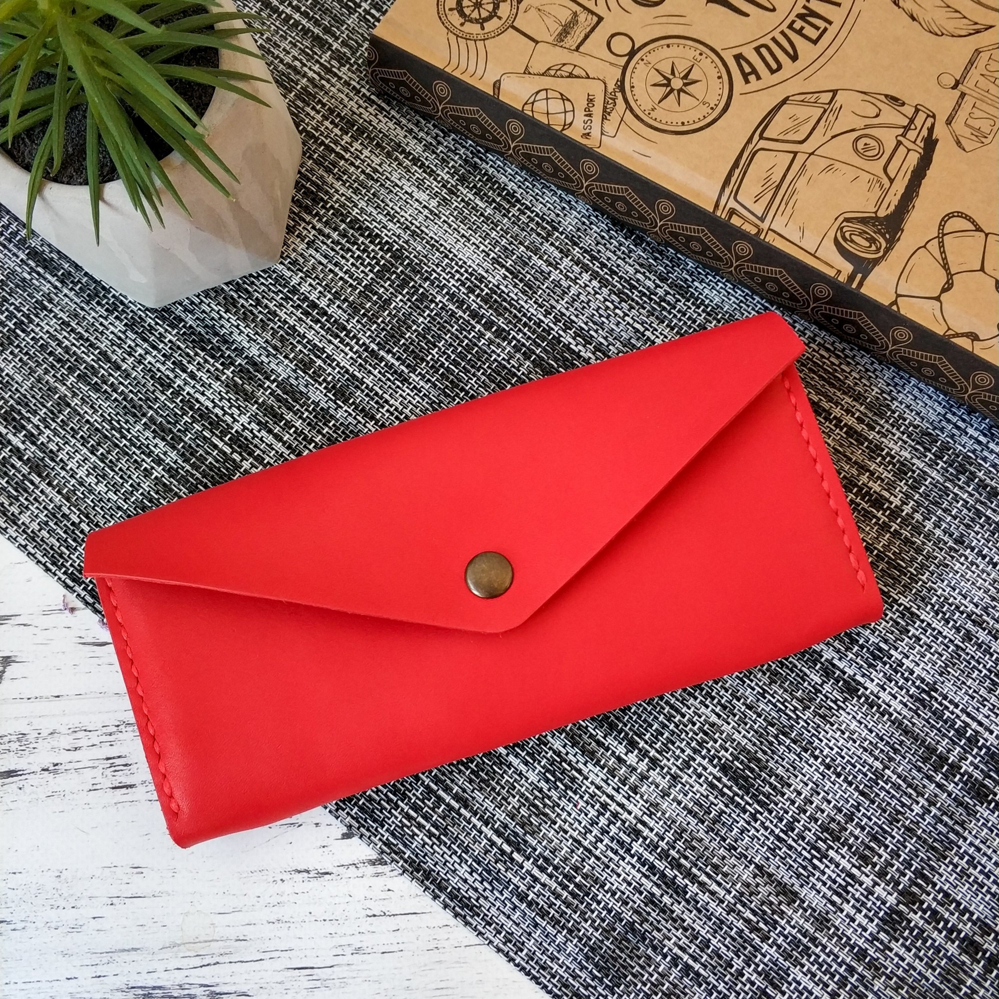 

Кошелёк Stedley leather 10107 красный
