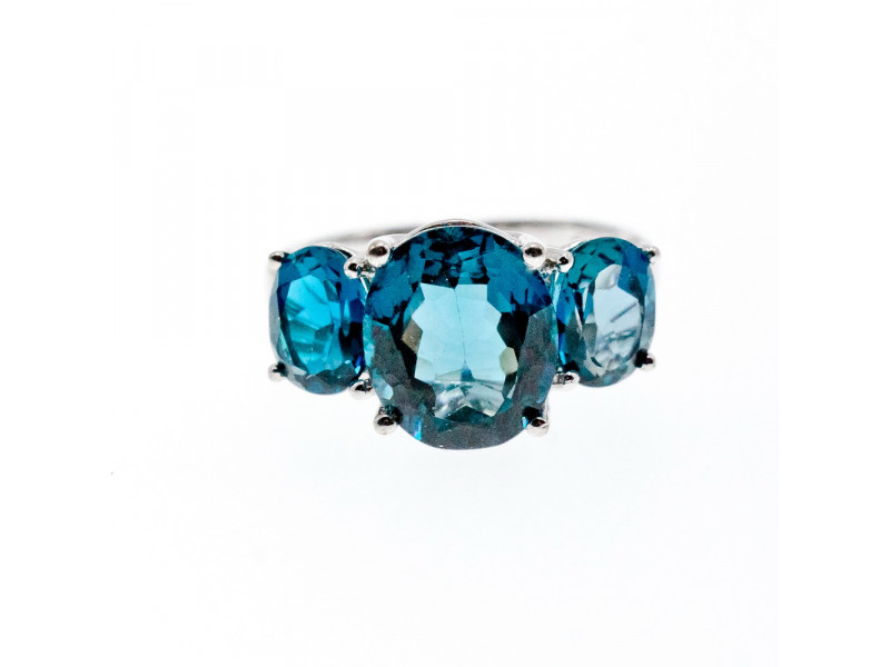 

Серебряное кольцо с аквамарином Влюбленность Натуральный Sky Jewelry 003017