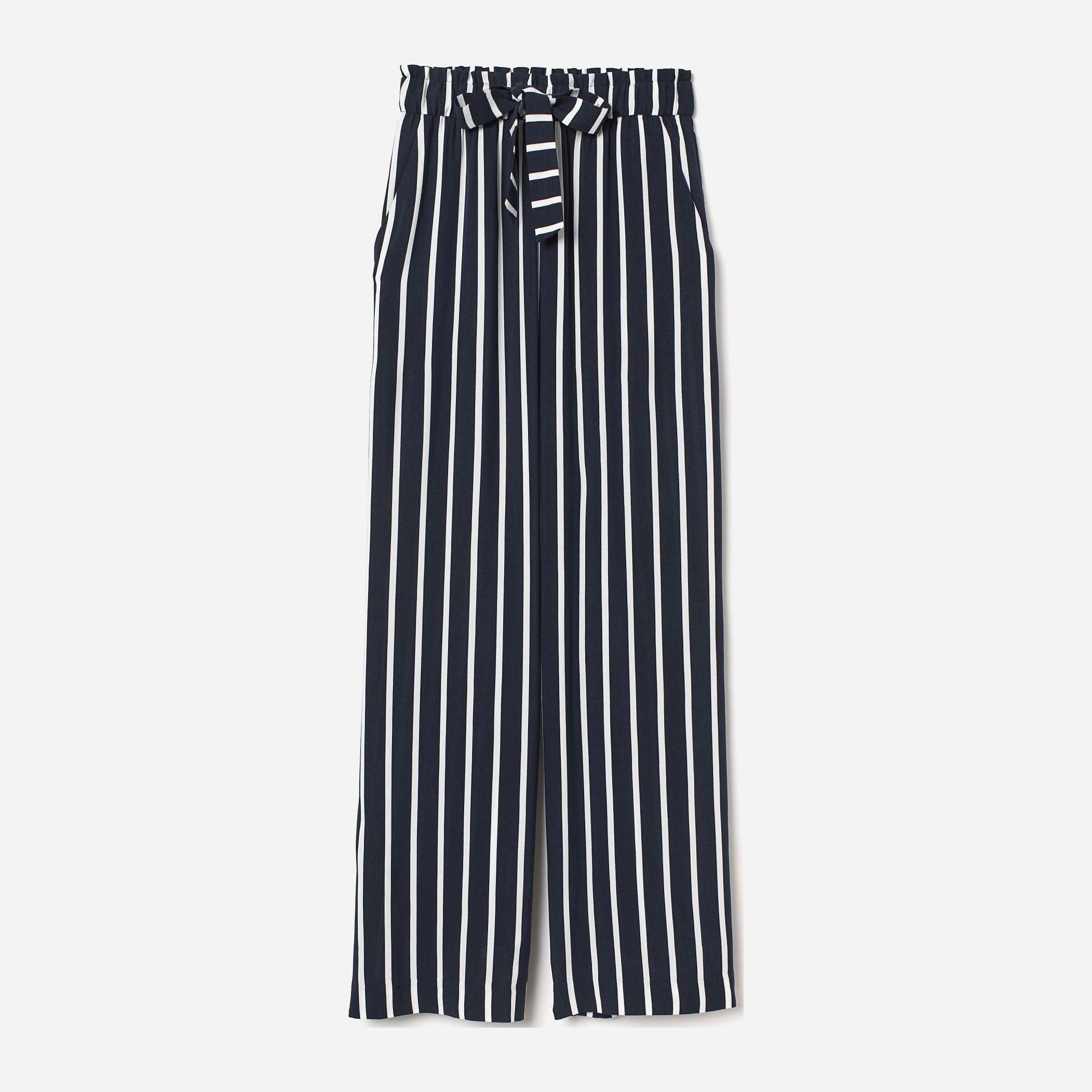

Брюки H&M 7057349bar  Темно-синие, Брюки H&M 7057349bar 36 Темно-синие
