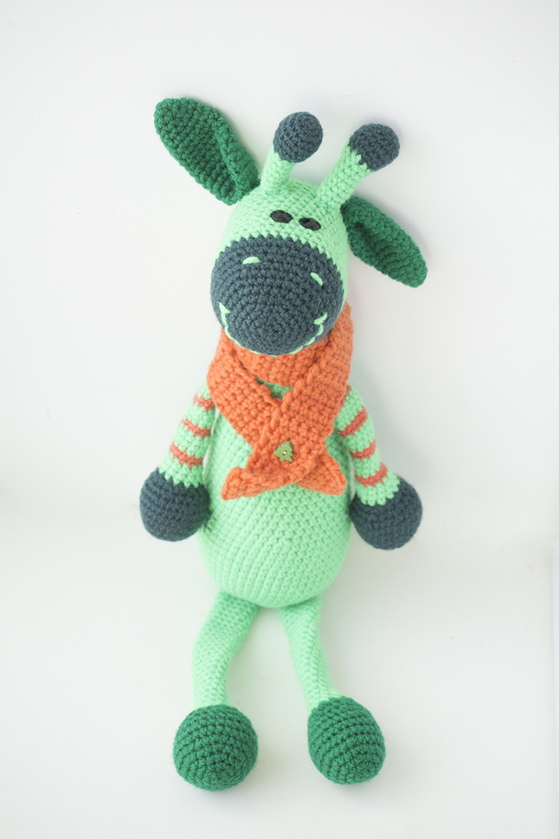 

Мягкая Игрушка Ручной Работы Вязаный Жираф Зелёный HandMade от UrbanKids (UK - 75)