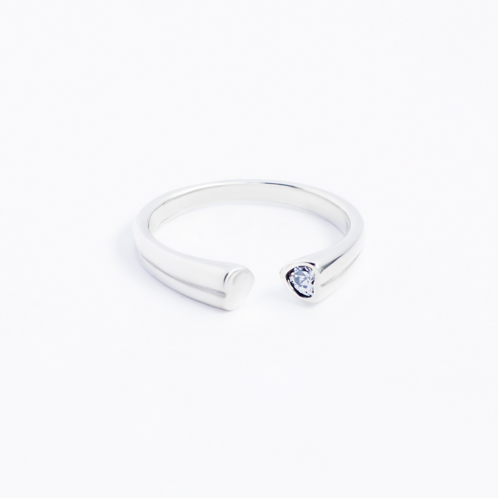 

Каблучка TOP Silver розмір 16,5 2,12 г