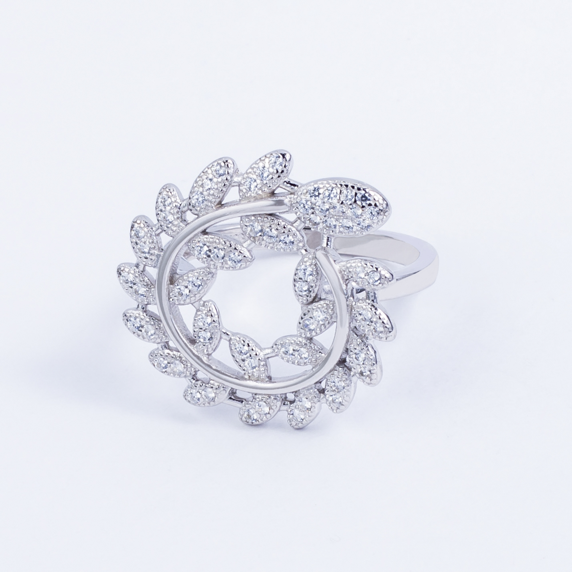 

Каблучка TOP Silver розмір 19,0 4,77 г