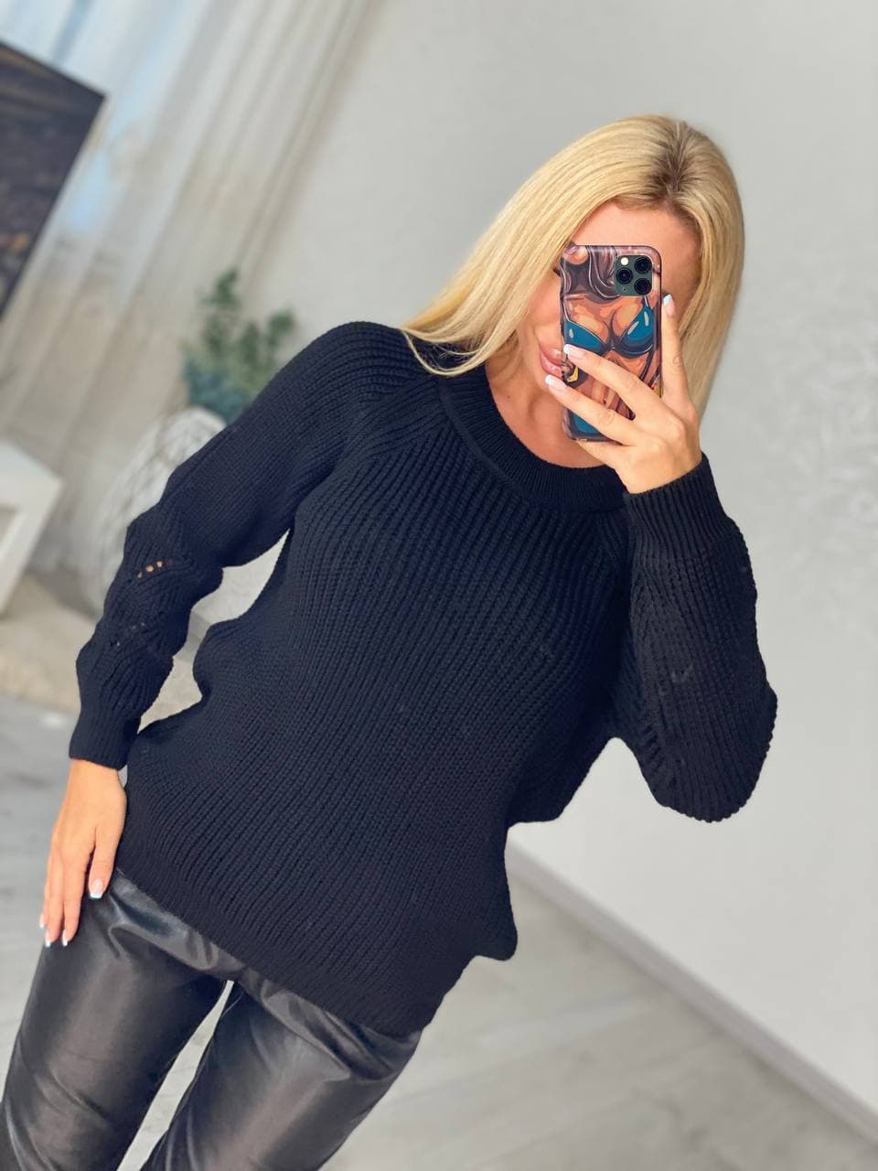 

Fashions • Свитер женский оверсайз Соня Fashions - черный (850/1-нс, Fashions • Свитер женский оверсайз Соня Fashions 42-50 черный (850/1-нс)