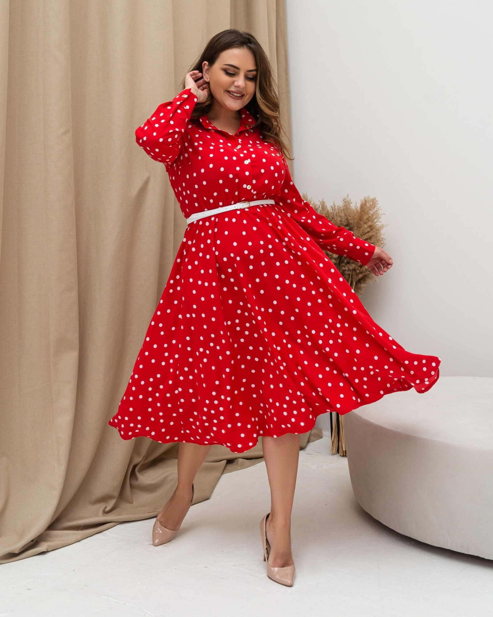 

Женское платье Fashion Look 449 красный 54-56