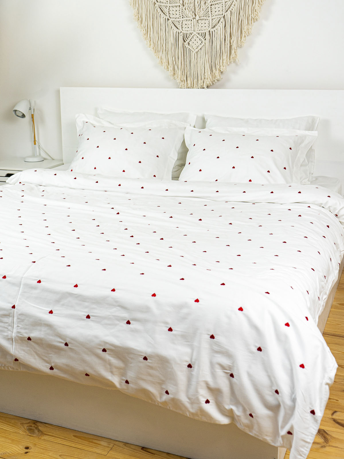 

Постельное белье DIAMOND Dolce 6 предметов евро 200*220 красный