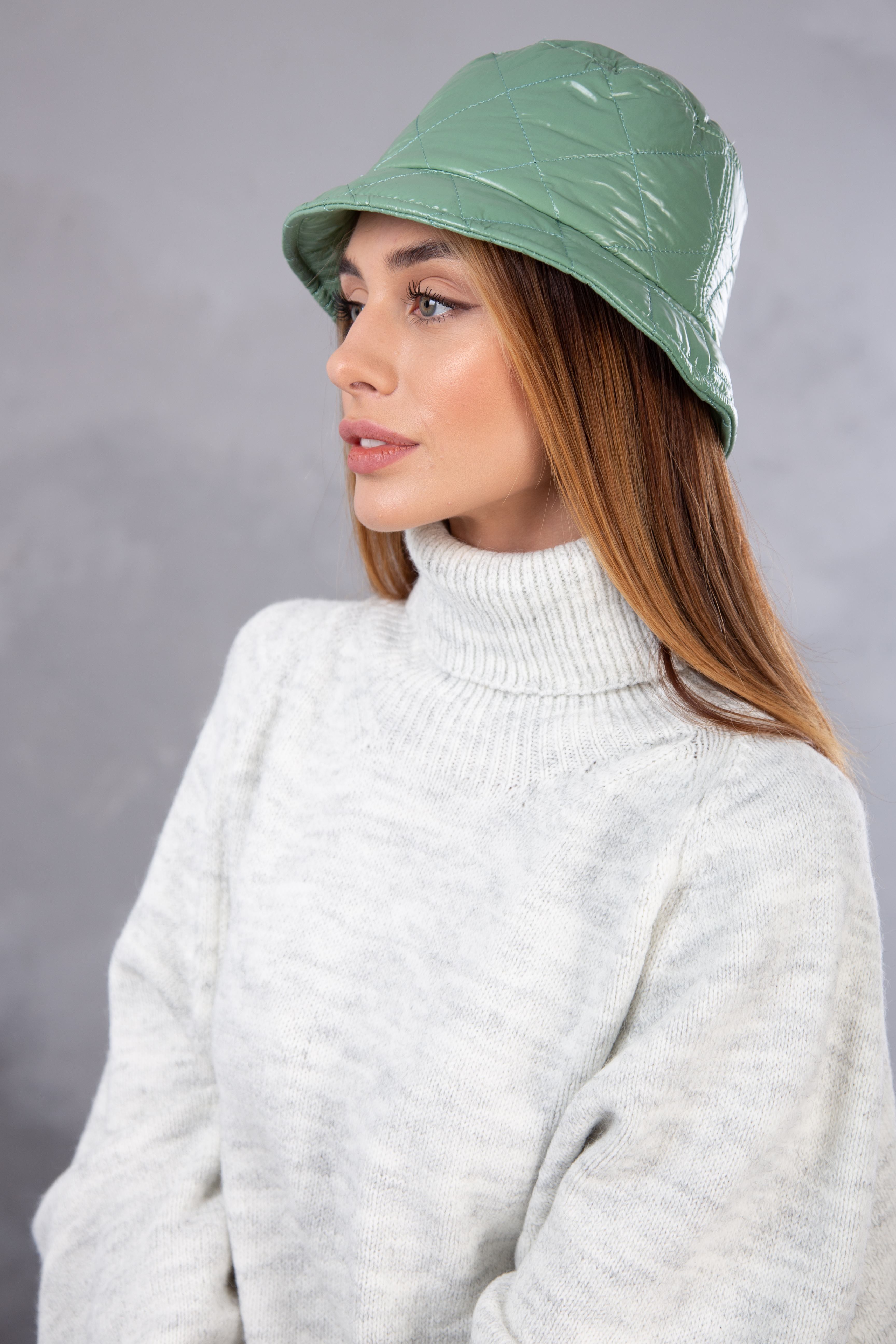 

Панама FAMO PN-24 L Полынь L (PN-24)