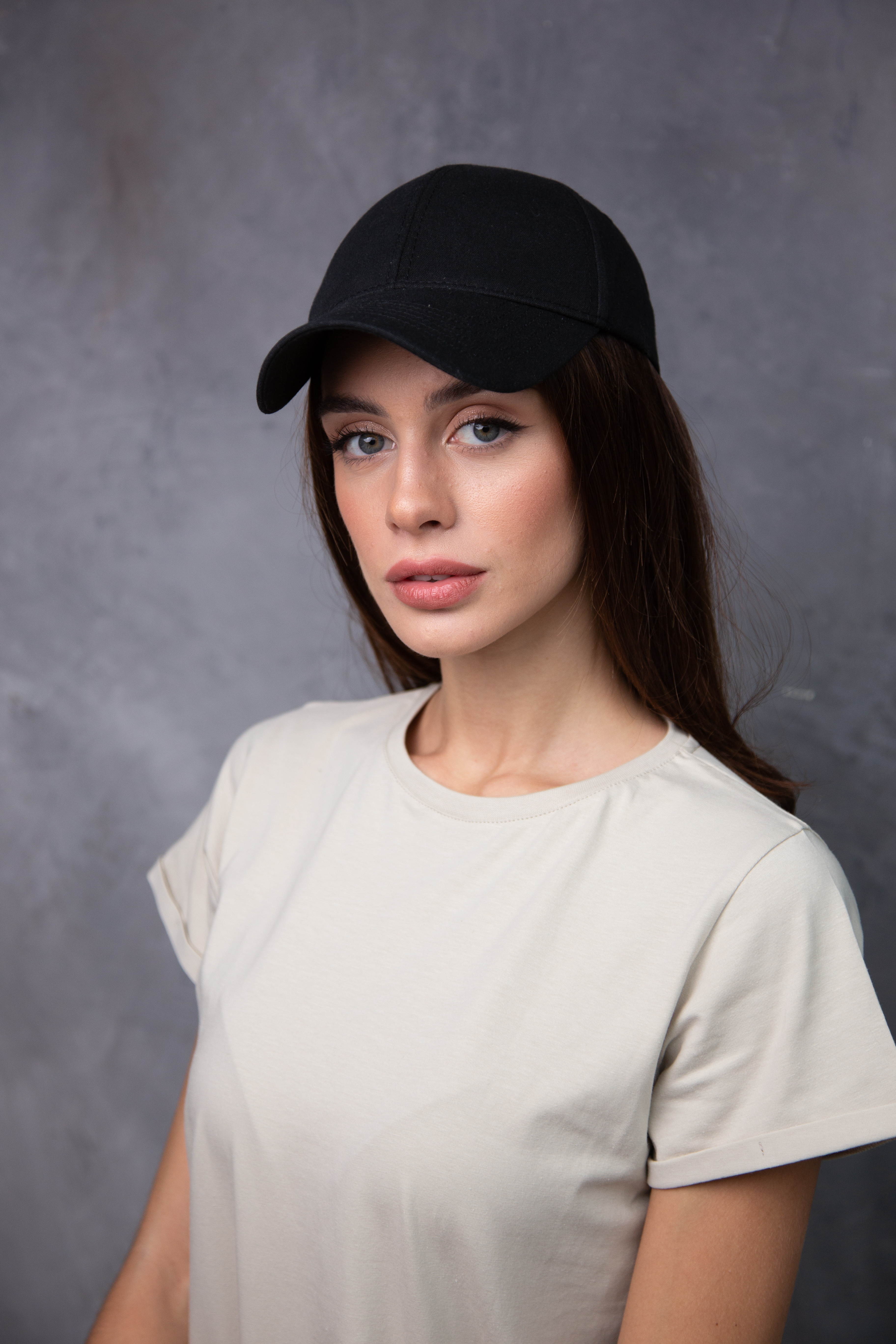 

Бейсболка FAMO BK-К03011 Черный 55-56 55-56 (BK-К03011)