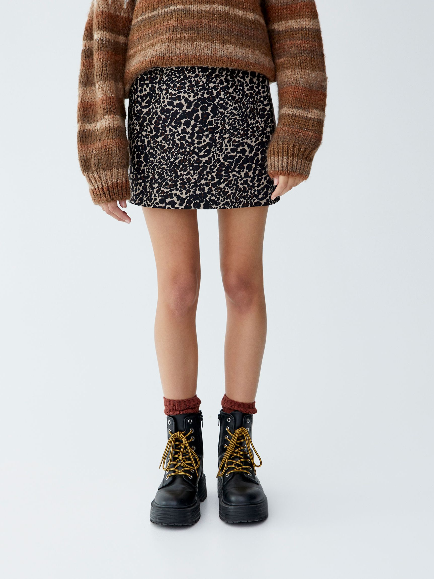 

Юбка Pull & Bear 05398304051 M Принт