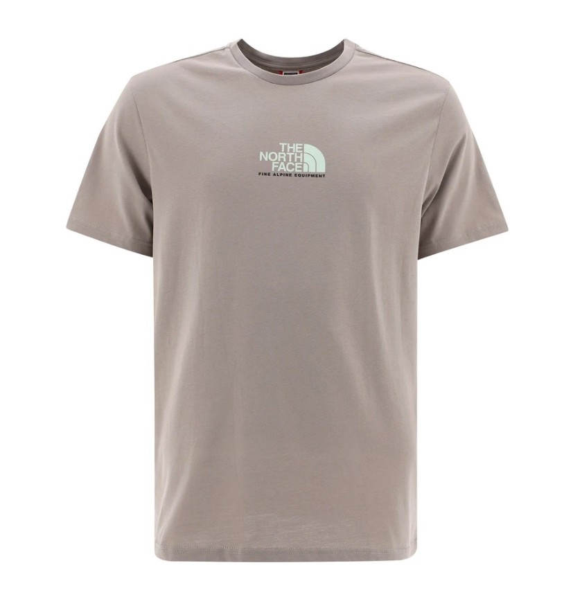 

Мужская футболка The North Face Alpine Equipment  Серый NF0A4SZUVQ81, Мужская футболка The North Face Alpine Equipment S Серый NF0A4SZUVQ81