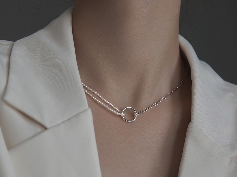 

Серебряное колье с жемчугом Круг 0019 размер 40-45 см