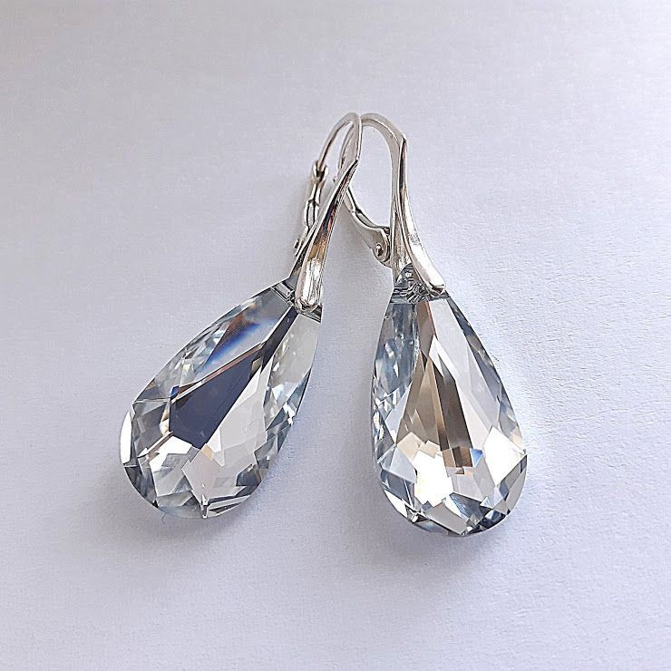

Свадебные серьги с подвесками Swarovski