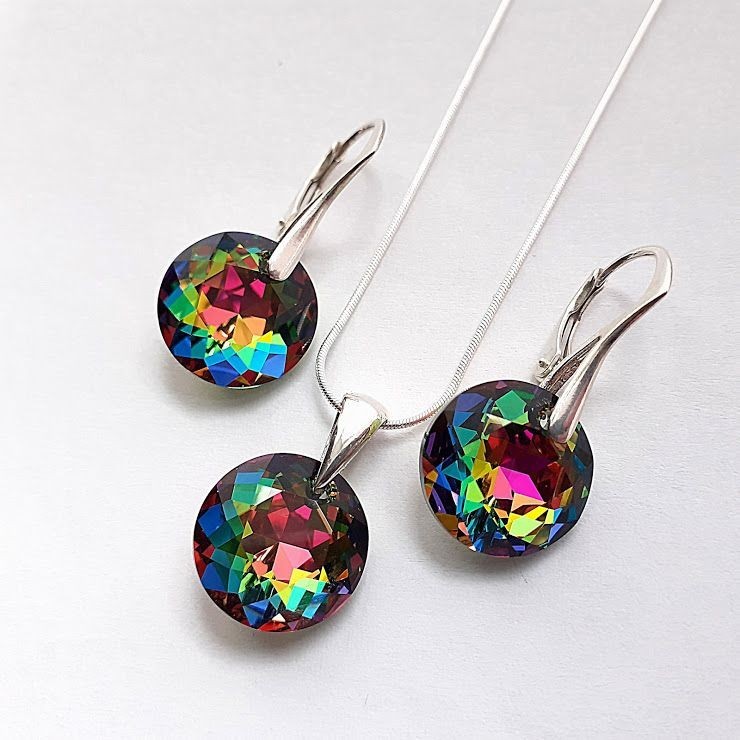 

Набор из серебра с кристаллами Swarovski (цена без цепочки)