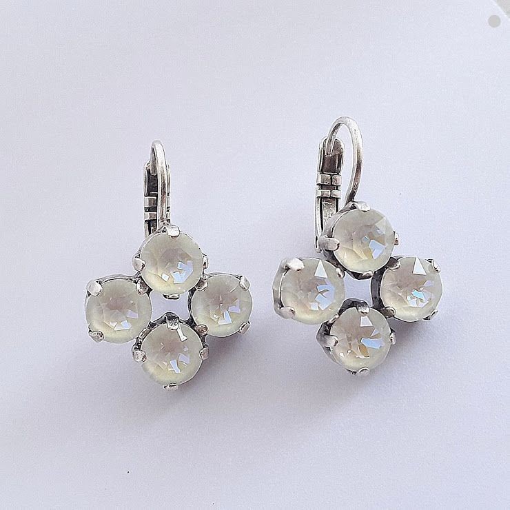 

Сережки винтажные с кристаллами Swarovski