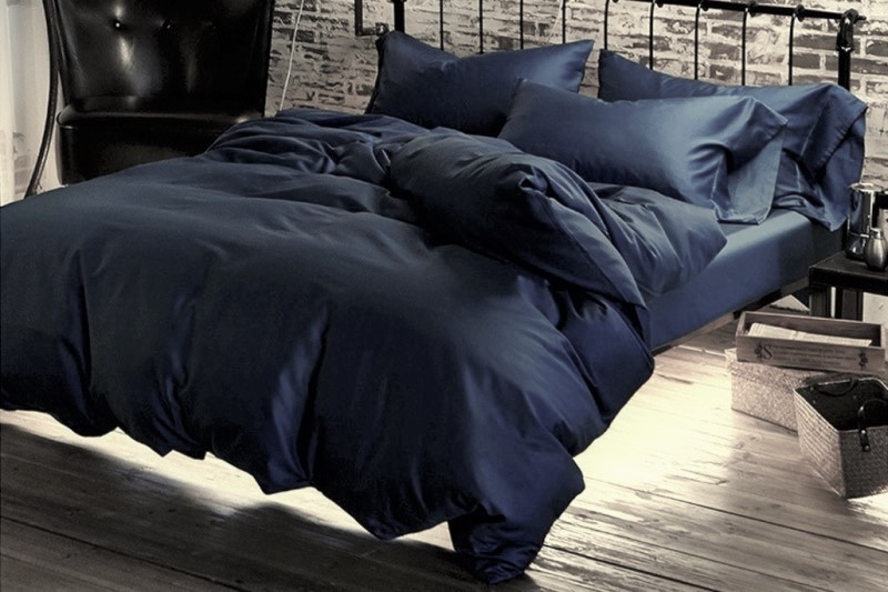 

Комплект постельного белья Царский Дом Classic blue сатин 200х220 см