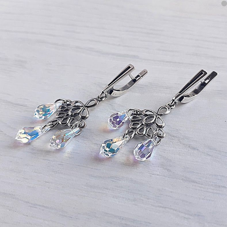 

Черненные серьги Hand Made с кристаллами Swarovski