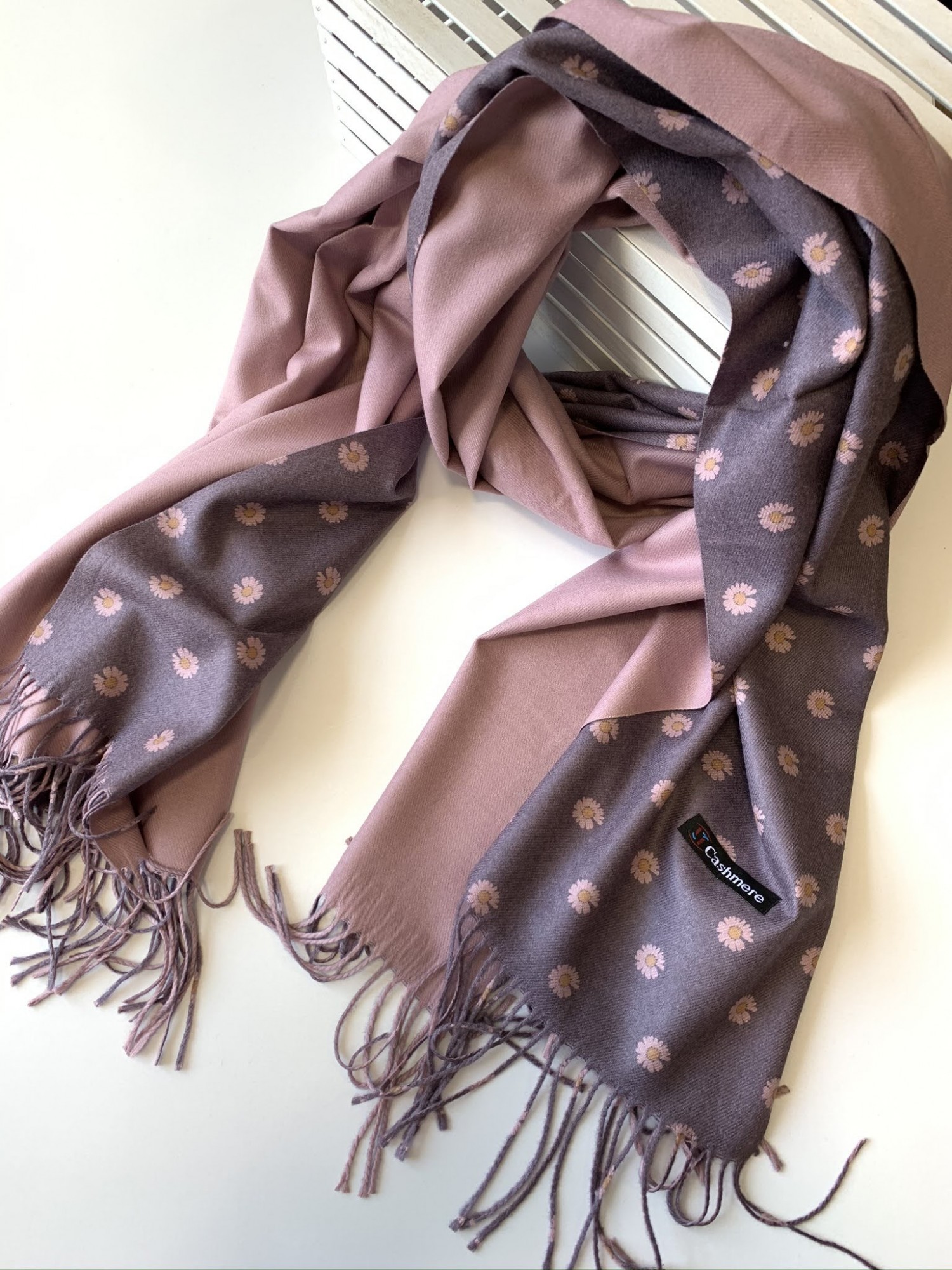

Женский кашемировый шарф двусторонний Cashmere 180 см на 70 см фиолетовый 100599