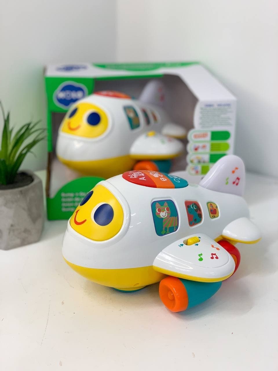 

Игрушка музыкальная Hola Toys Самолетик (6103)