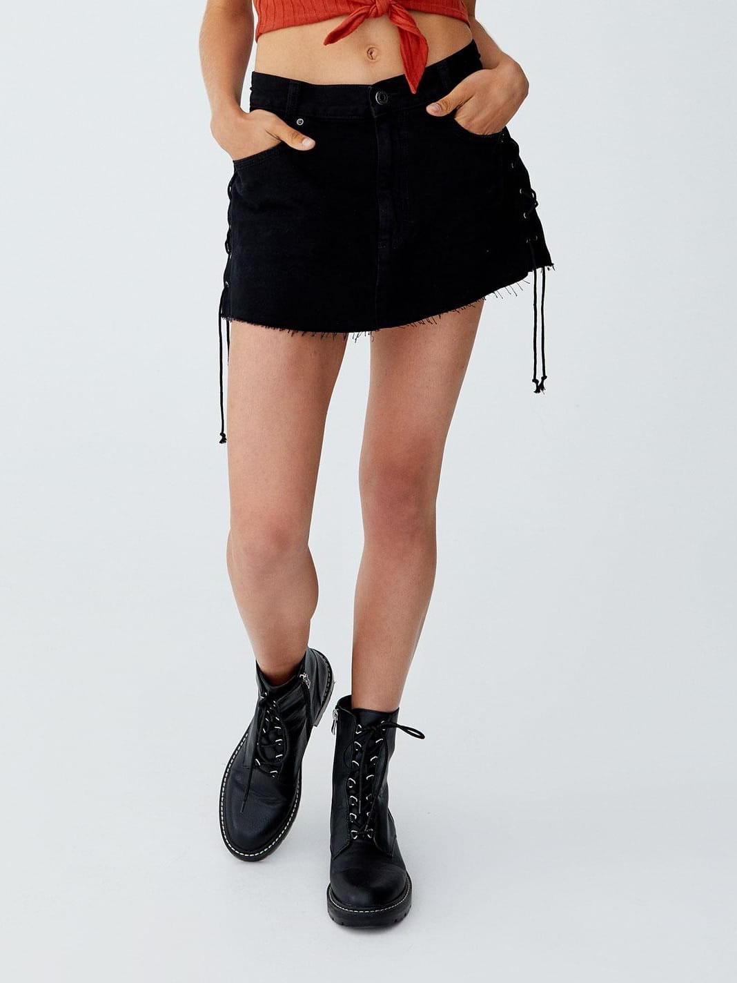 

Юбка джинсовая Pull & Bear XAZ191172GQEF M Черная