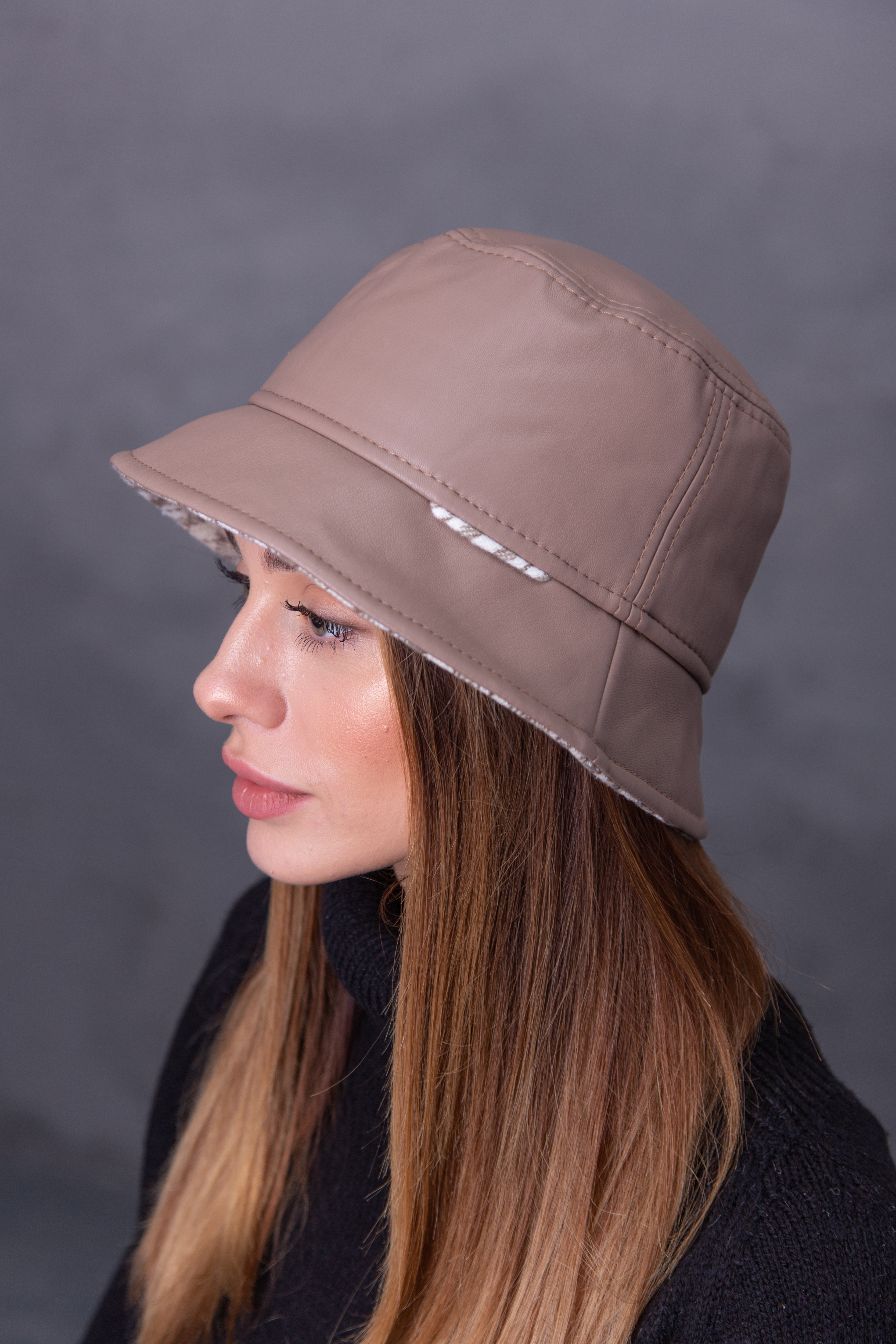 

Панама FAMO PN-0157 56-57 Капучиново бежевый 56-57 (PN-0157)