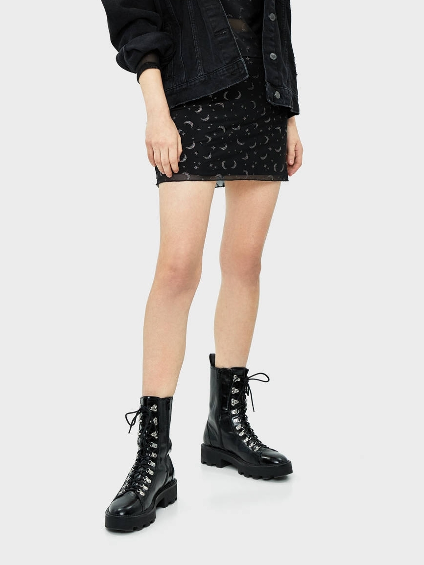

Юбка Bershka 5897/058/800  Черная, Юбка Bershka 5897/058/800 S Черная