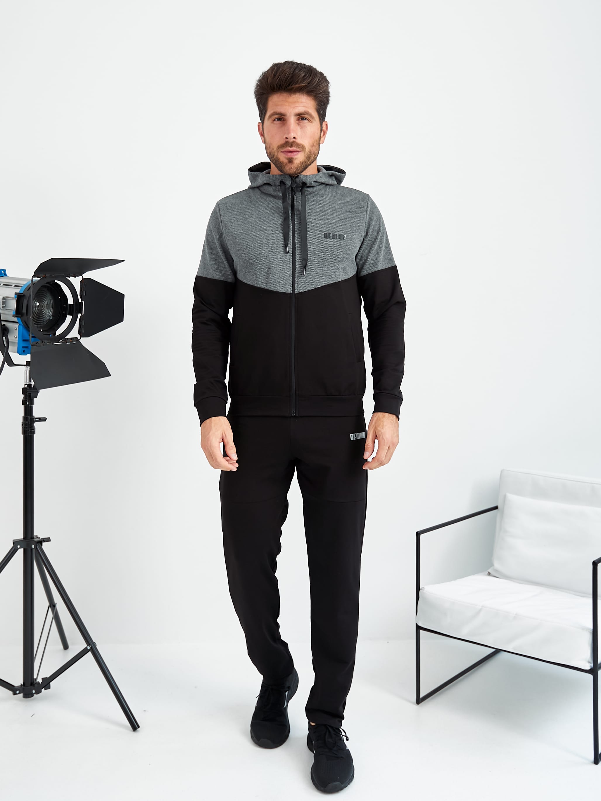 

Спортивный костюм DEMMA 814  Черный, Спортивный костюм DEMMA 814 50 Черный