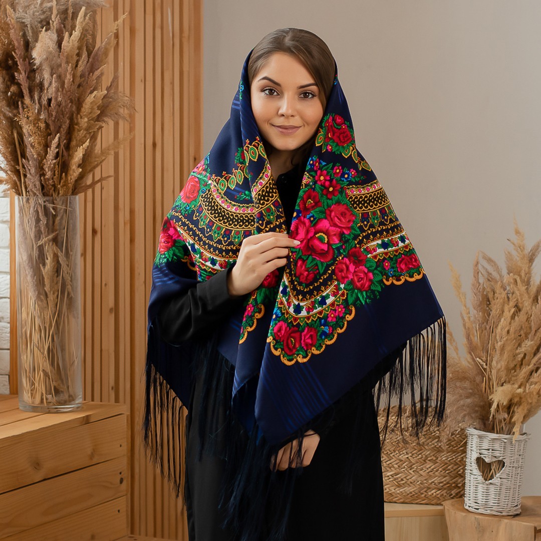 

Українська народна шерстяна хустина Поля України 1440,6