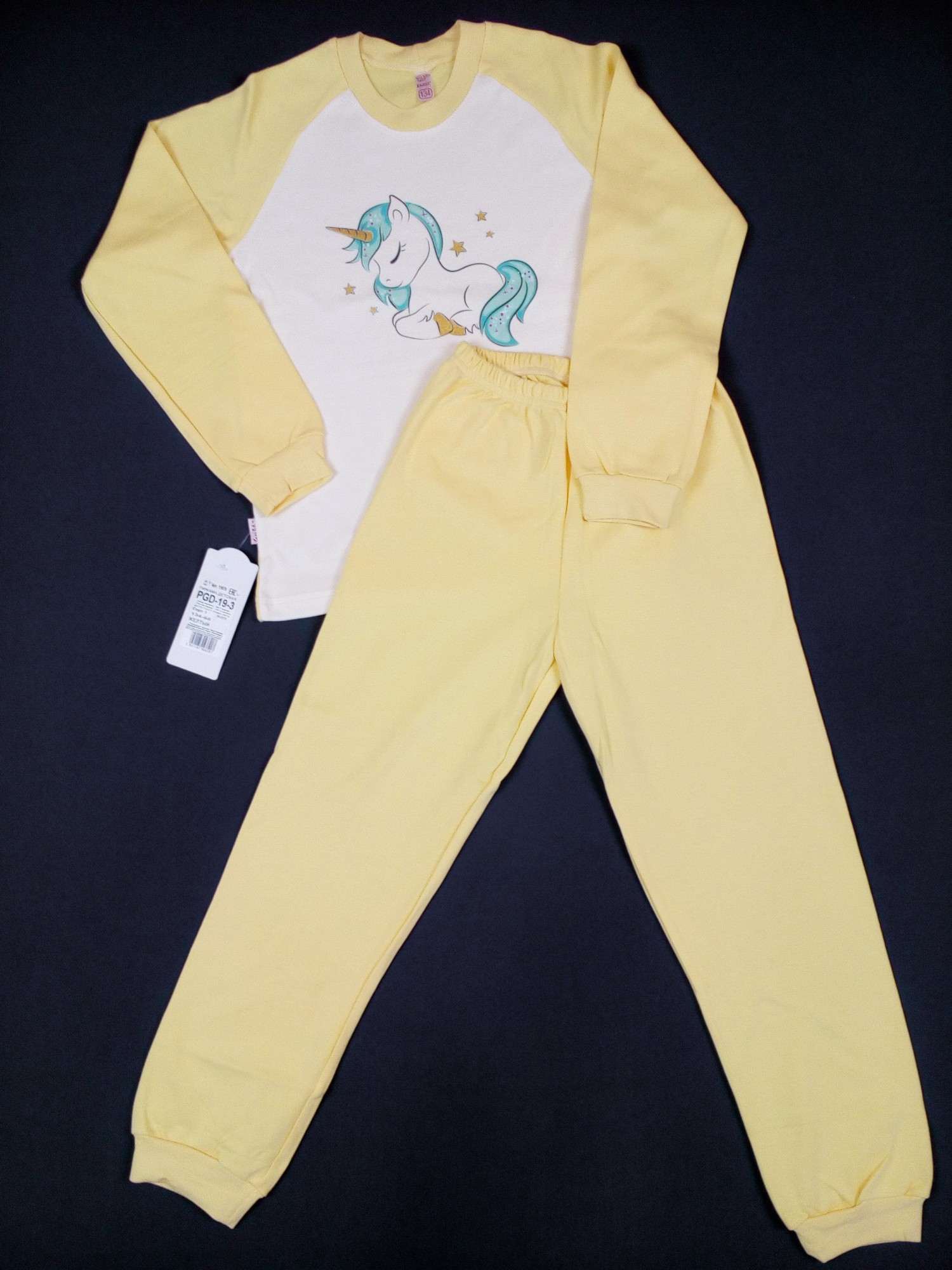 

Пижама из интерлока (футболка с длинным рукавом + штаны) Gabbi PGD-19-3 134см жёлтая с белым 11875