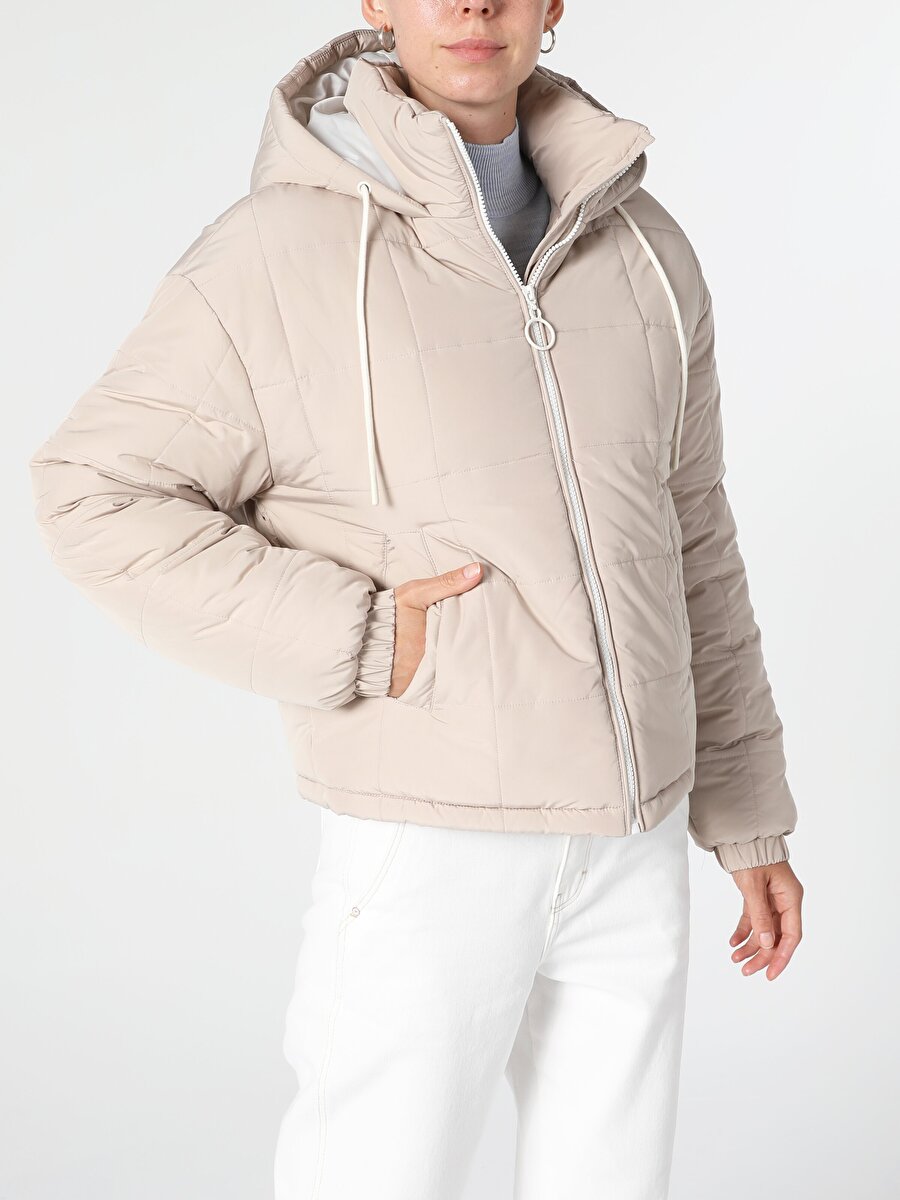 Акція на Куртка демісезонна коротка з капюшоном жіноча Colin's CL1055722 L Beige від Rozetka