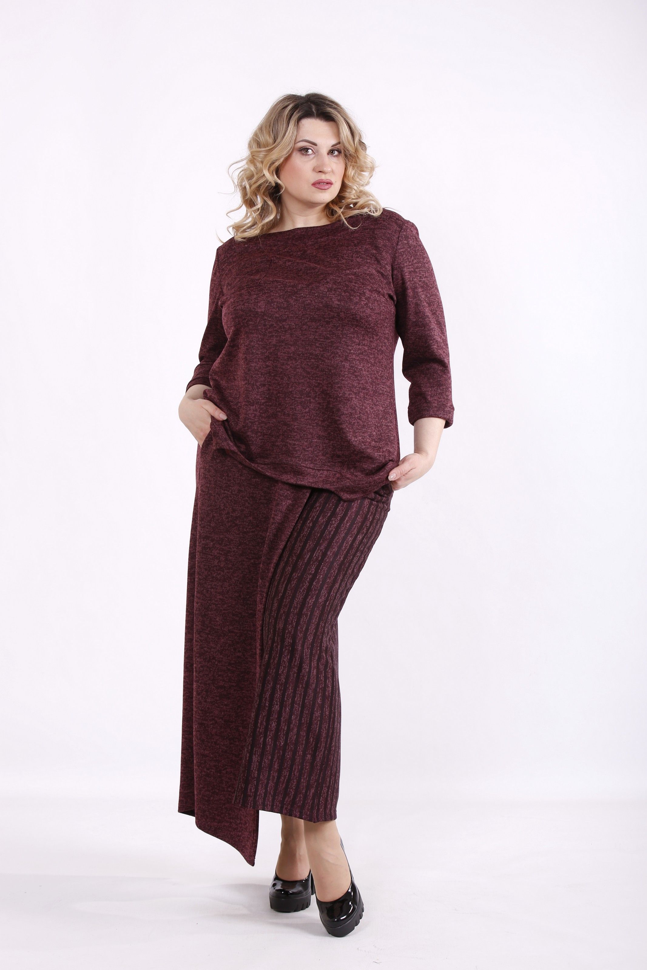 

Костюм Maximoda ЕGS01422-1 - бордовый, Костюм Maximoda ЕGS01422-1 44-46 бордовый