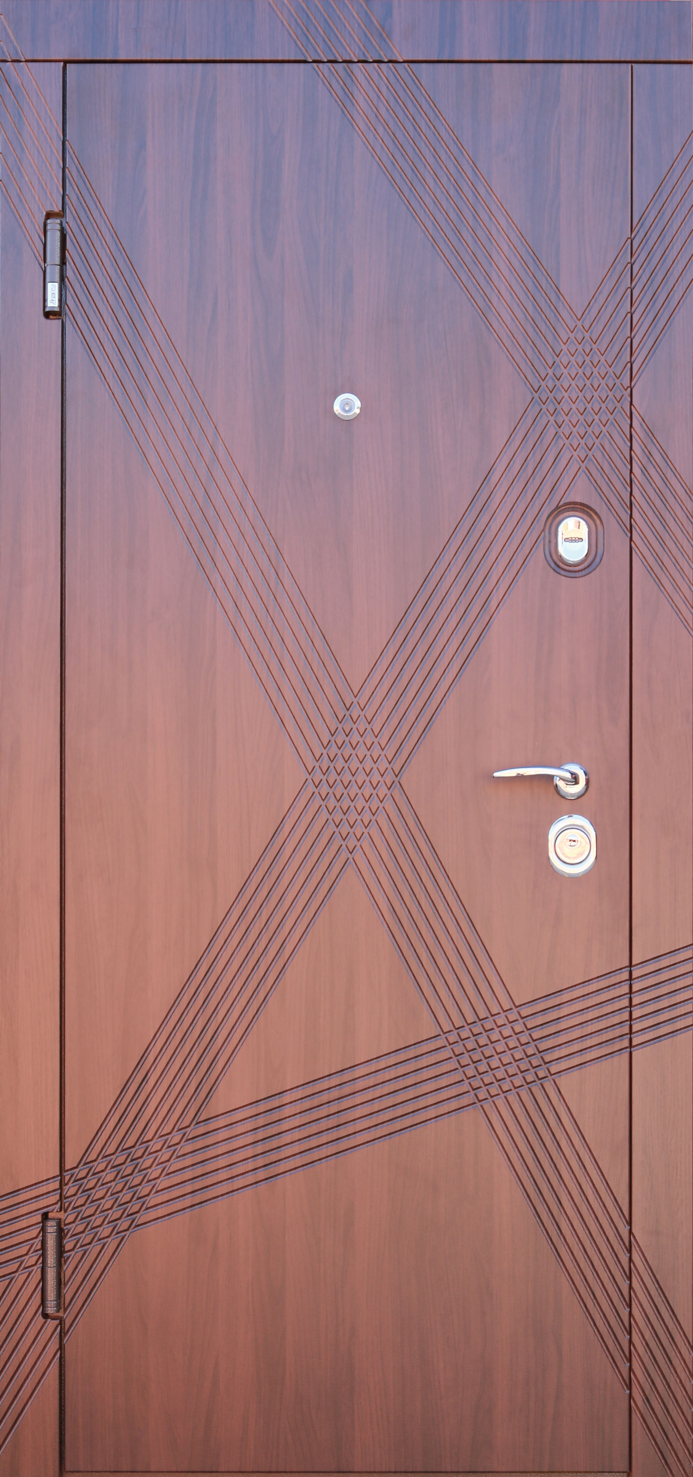 

Входные двери модель Amoria комплектация Comfort Abwehr Steel Doors Expert (288)
