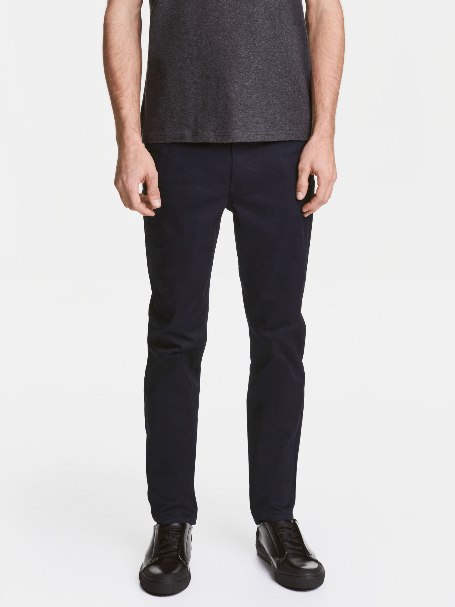 

Брюки H&M XAZ095660TCAM  Темно-синие, Брюки H&M XAZ095660TCAM 28 Темно-синие