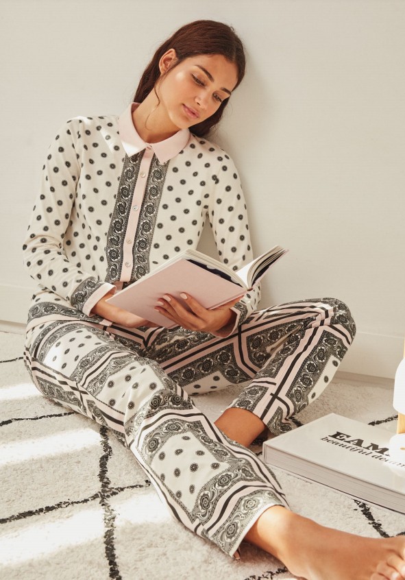 

Пижама женская Gisela Рубашка с длинным рукавом и брюки свободного кроя в коробке S Айвори с нежно-розовым Pretty Parsley 73-1808