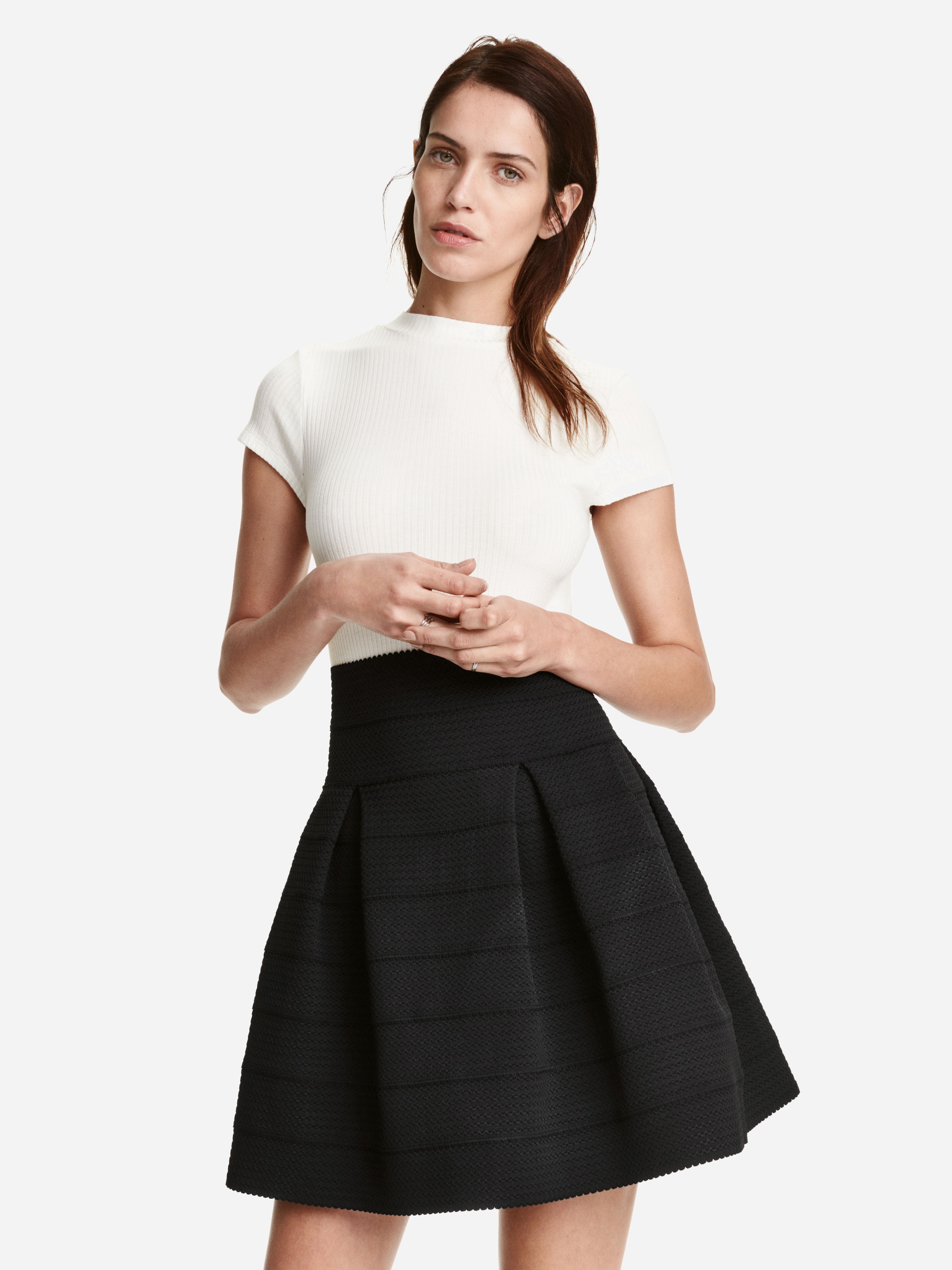 

Юбка H&M XAZ048869ZNHO  Черная, Юбка H&M XAZ048869ZNHO XL Черная