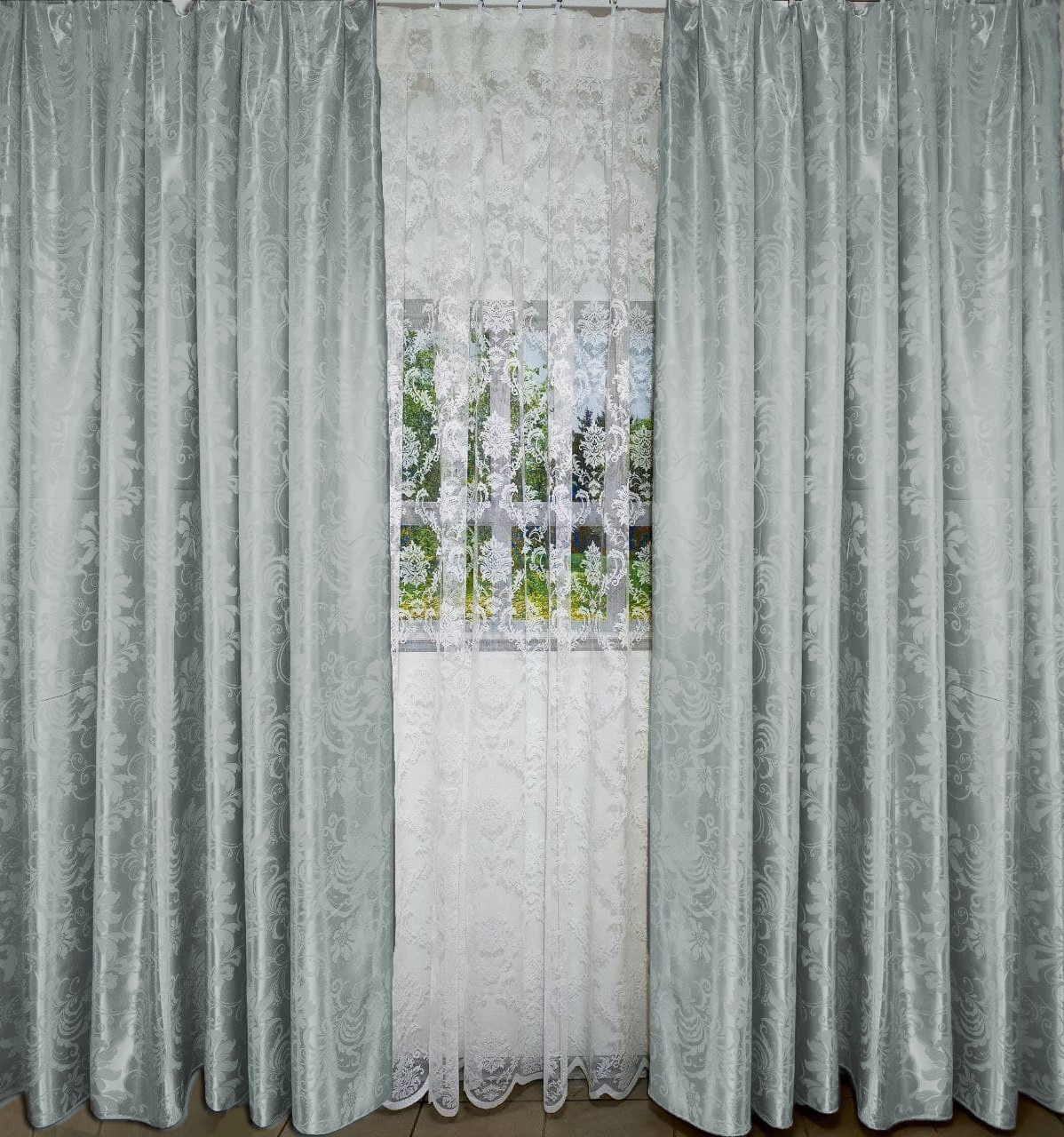 

Комплект Штор Блэкаут двусторонняя цветы cветлая-бирюза 100х240