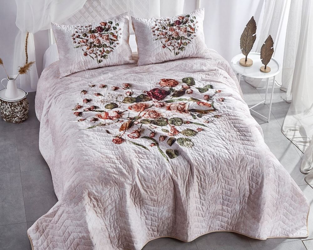 

Покрывало стеганое The Club Cotton ранфорс 240х260 с наволочками 50х70 Mini