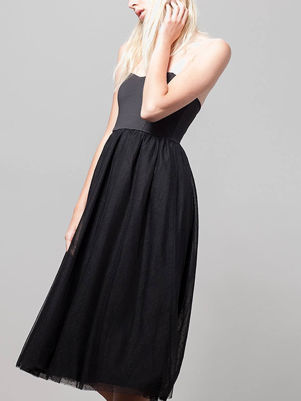

Платье Stradivarius 06251190001 M Черное
