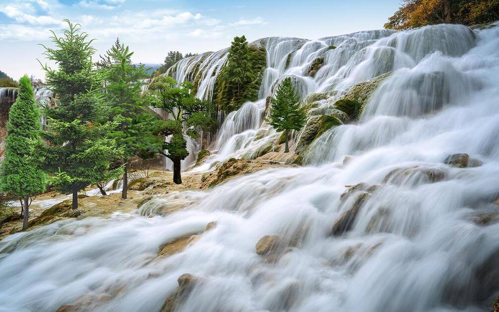 

Фотообои Арт-Обои Водопад с порогами №35710 Лоск