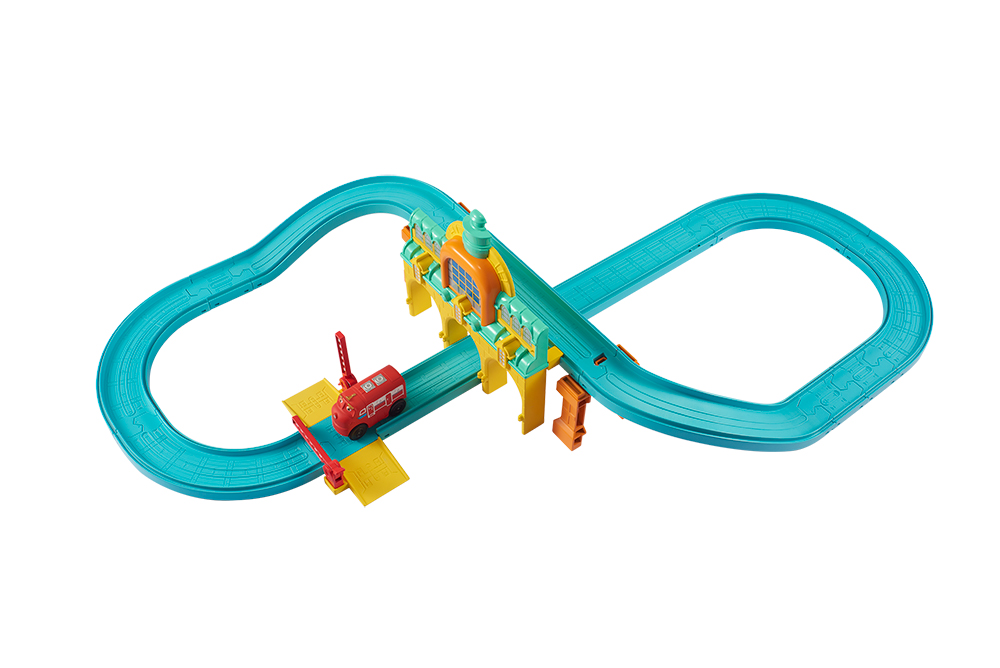 

CHUGGINGTON: игровой набор-трек «Железнодорожное депо» с паровозиком Уилсоном