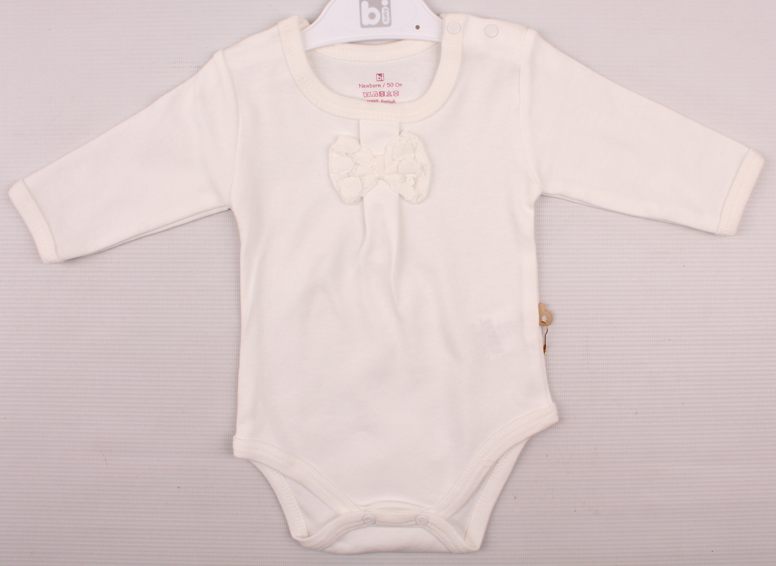 

Боди-Футболка с длинным рукавом Bibaby Кремовый 74 см 56437 (441689)