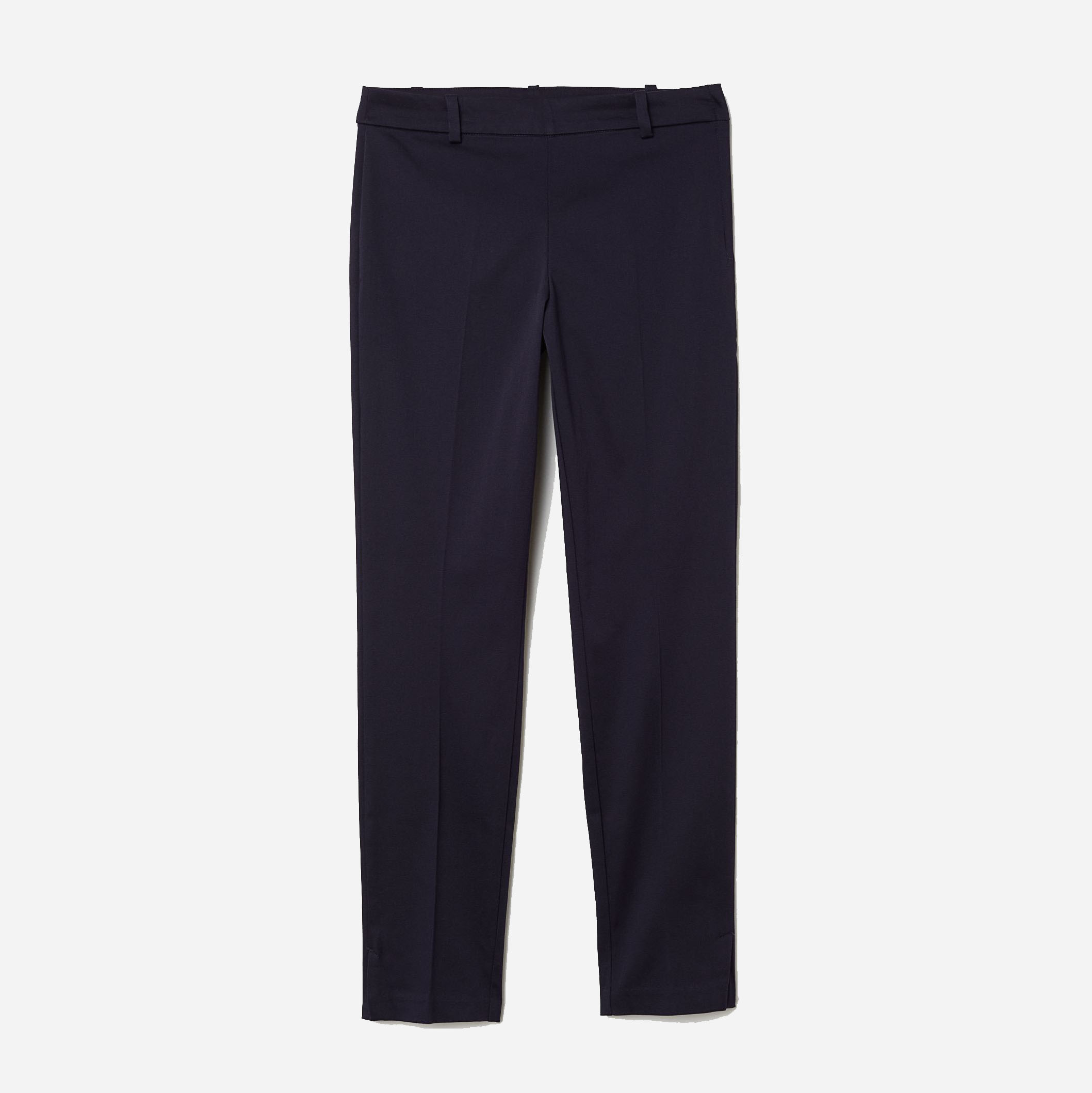 

Брюки H&M 04-0573716-8  Темно-синие (СА2000001878248, Брюки H&M 04-0573716-8 46 Темно-синие (СА2000001878248)