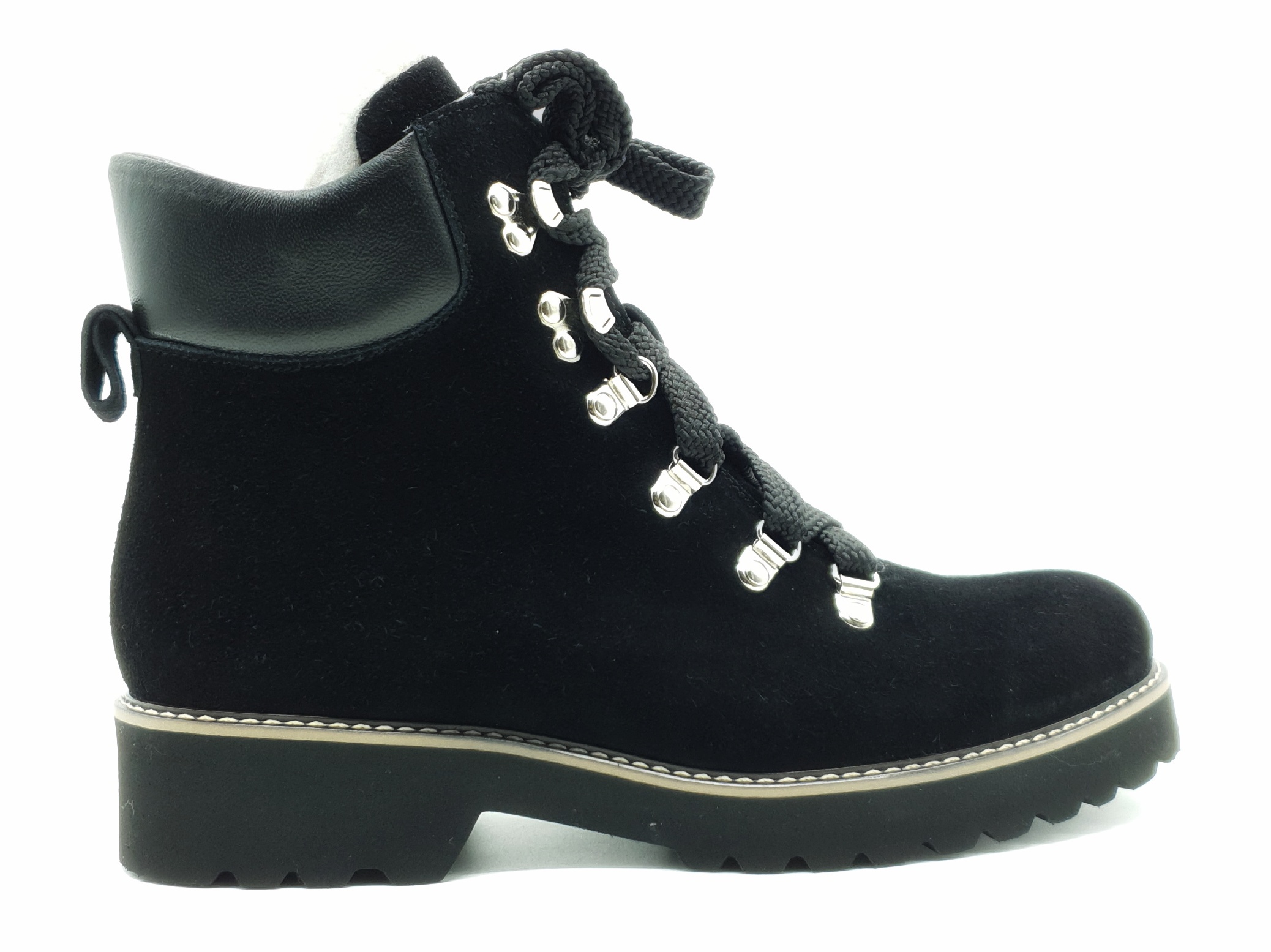

Жіночі черевики Patterns зимові чорні замшеві P-10-3 24 см 36(р)