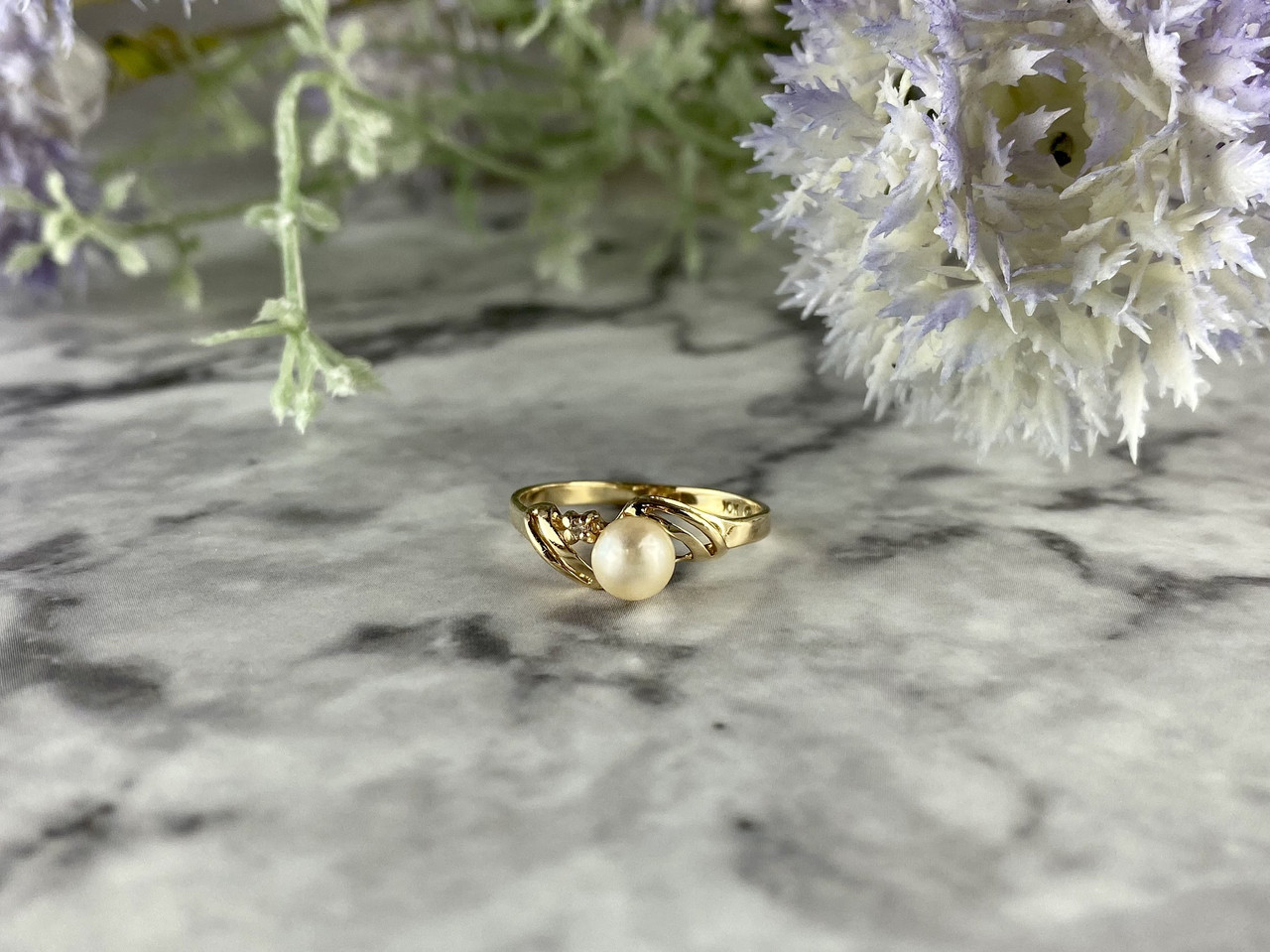

Кольцо Из Желтого Золота С Жемчугом И Бриллиантом Sky Jewelry 70898 17 Размер