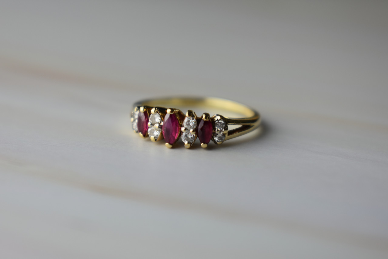 

Золотое Кольцо С Рубинами И Бриллиантами Sky Jewelry 909 17 Размер