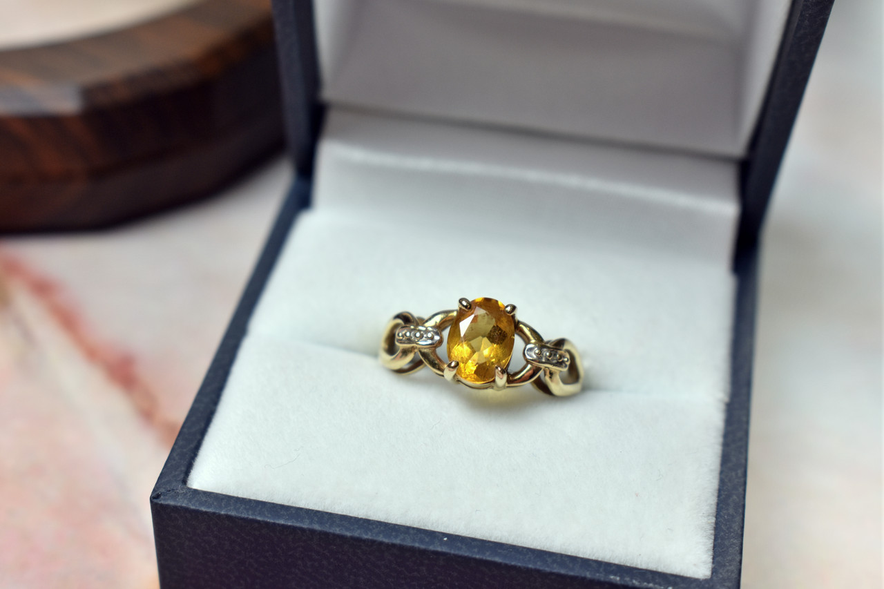 

Кольцо Из Желтого Золота С Цитрином И Бриллиантами Sky Jewelry 043211 17 Размер